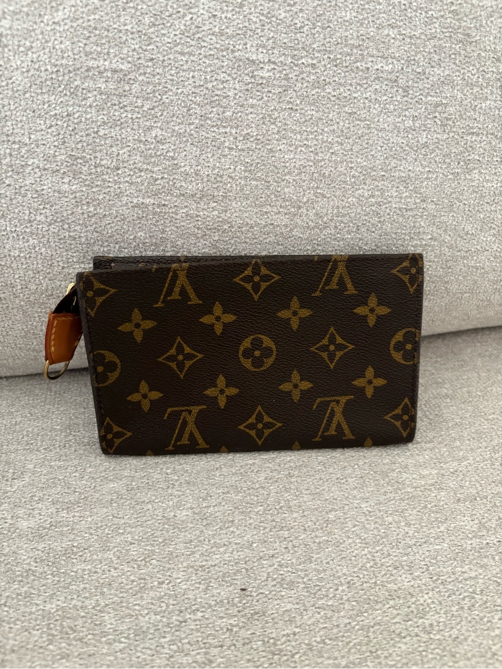 Louis Vuitton Monogram Canvas Bucket 23 Pouch - Picture 2 of 8